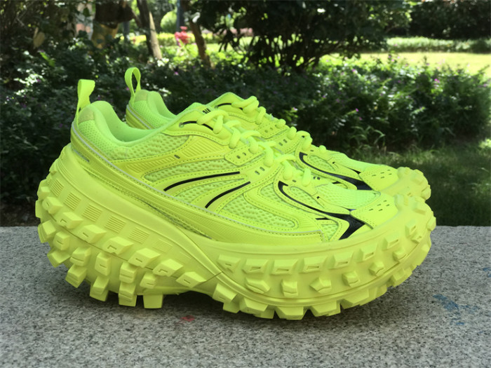 B 17FW Tripe-S High End Sneaker-387