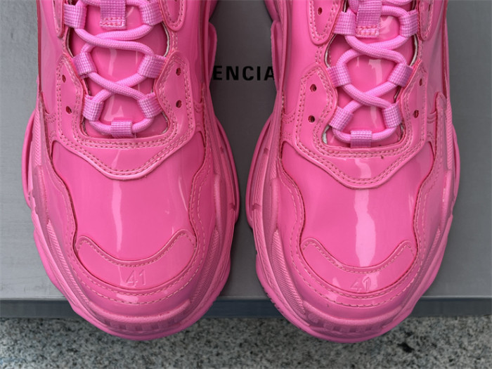 B 17FW Tripe-S High End Sneaker-421