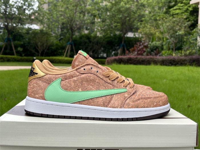 Authentic Travis Scott x Air Jordan 1 Clot