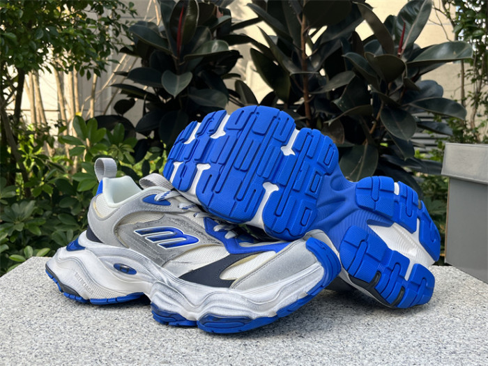 B 17FW Tripe-S High End Sneaker-452