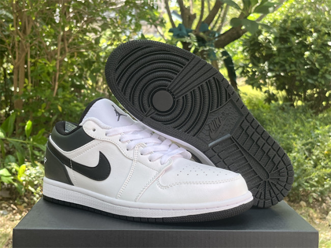 Authentic Air Jordan 1 Low Black White GS