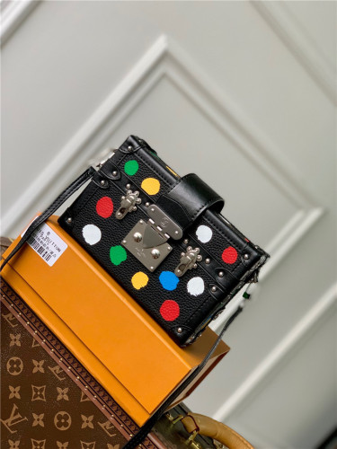 LV High End Quality Bag-1593