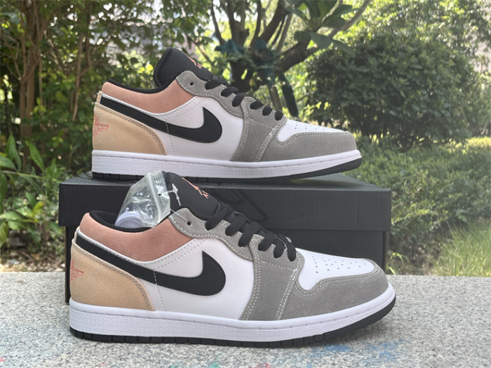 Authentic Air Jordan 1 Low FlightClub