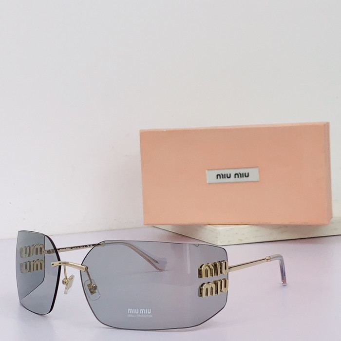 Miu Miu Sunglasses AAAA-572