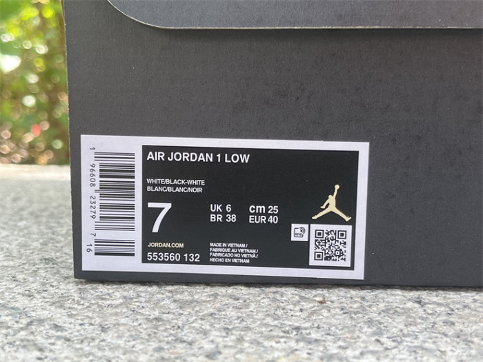 Authentic Air Jordan 1 Low Black White