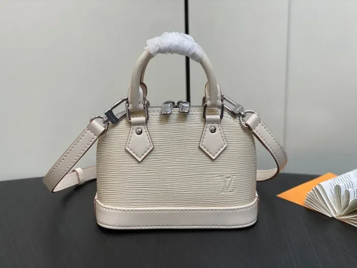 LV High End Quality Bag-1884