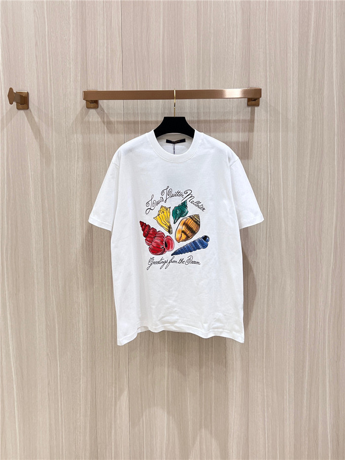 LV Shirt High End Quality-972