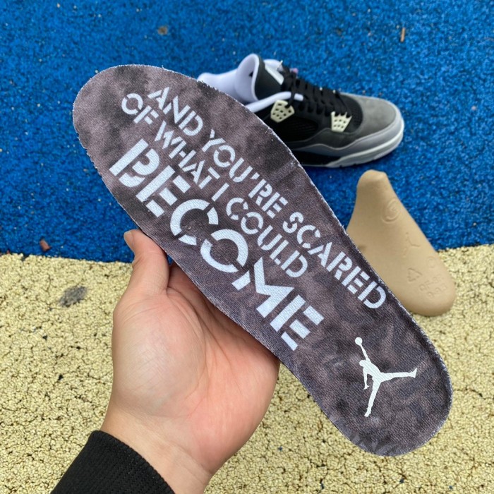 Authentic Air Jordan 4 Retro “Fear” 2021