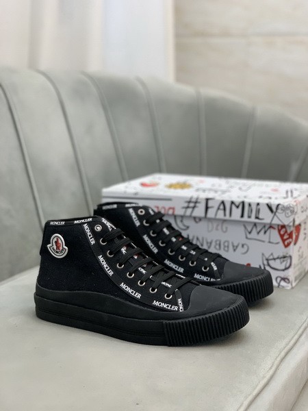 Moncler Men shoes 1：1 quality-040