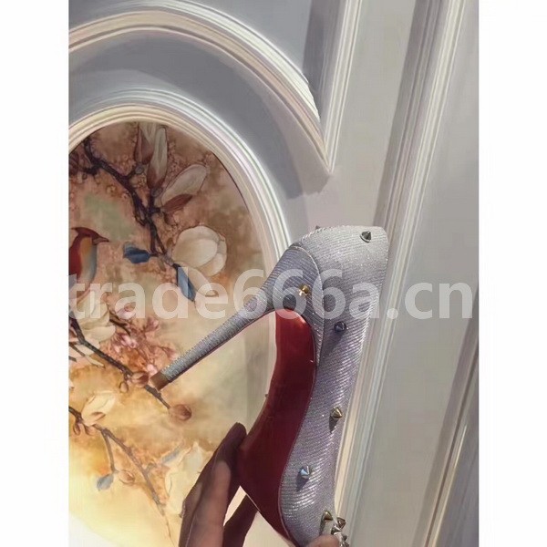 Super Max Christian Louboutin Custom High Heel-004