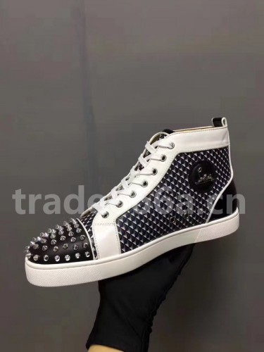 Super Max Christian Louboutin Shoes-822