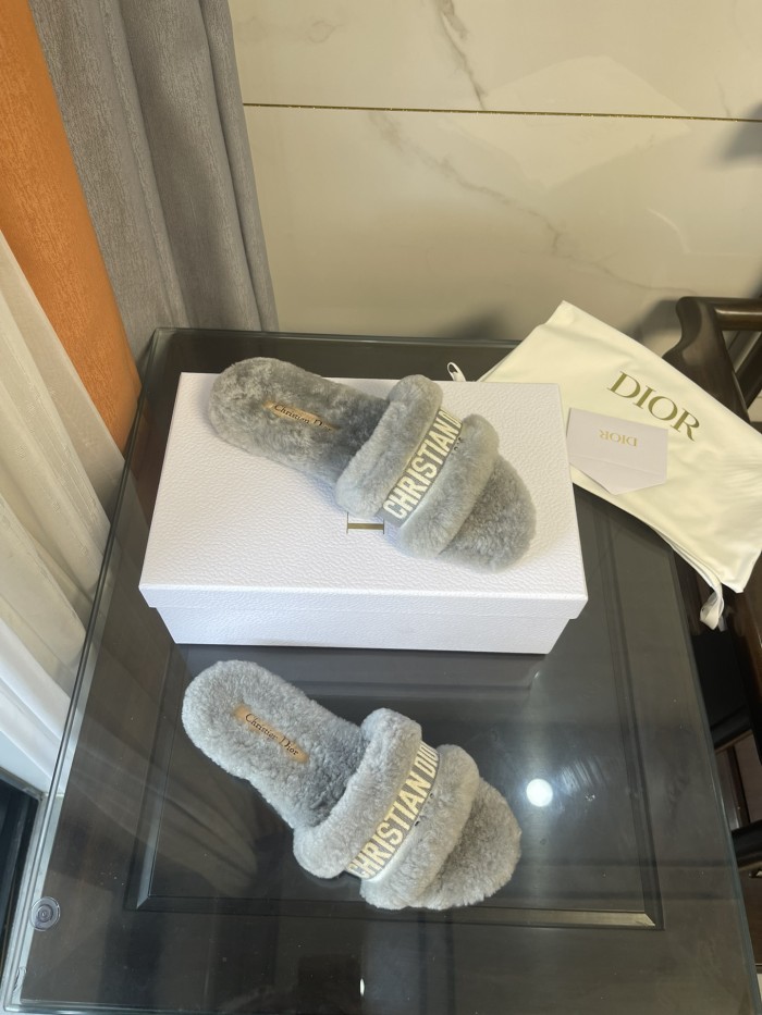 Dior women slippers 1：1 quality-185