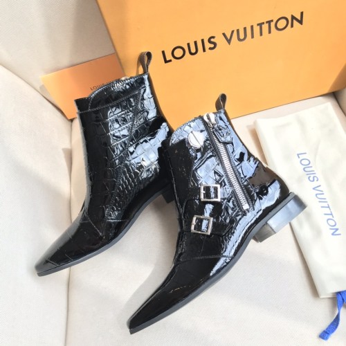 LV Women Shoes 1;1 Quality-301