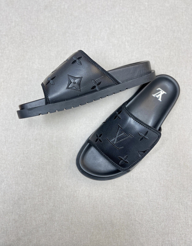 LV Sandals 1：1 Quality-556