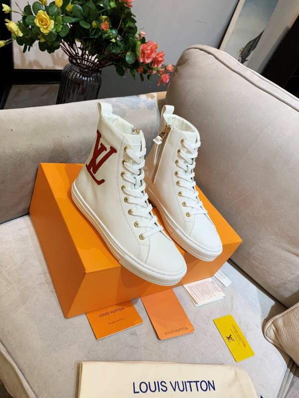 LV Women Shoes 1;1 Quality-243