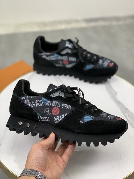 LV Women Shoes 1：1 Quality-740