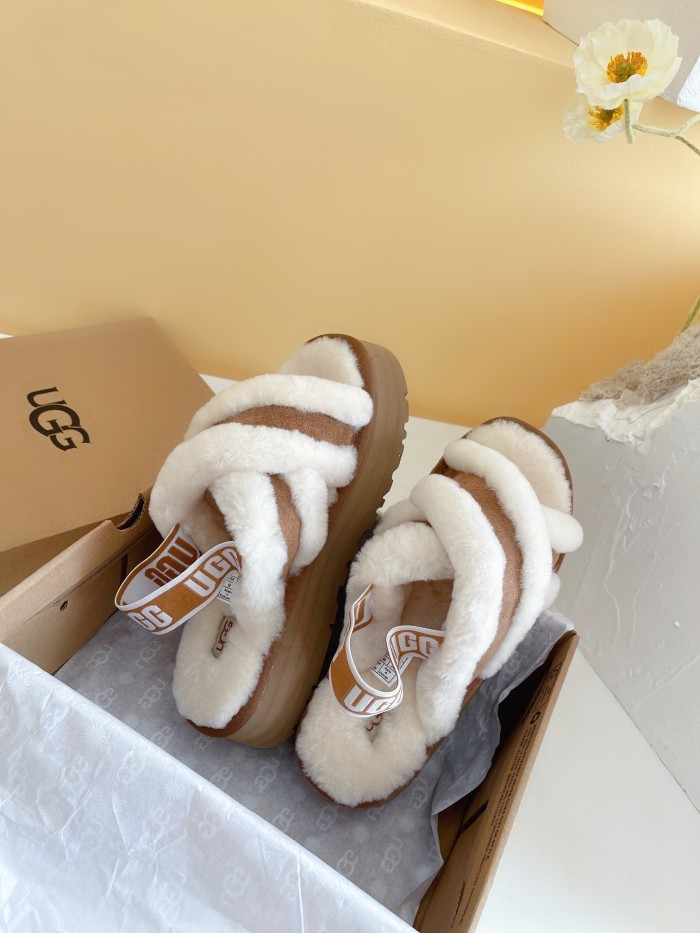 U women Sandals 1：1 Quality-001