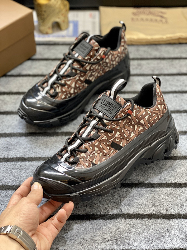 Burberry men shoes 1：1 quality-375