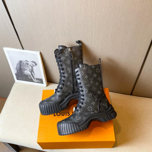 LV Women Shoes 1：1 Quality-856