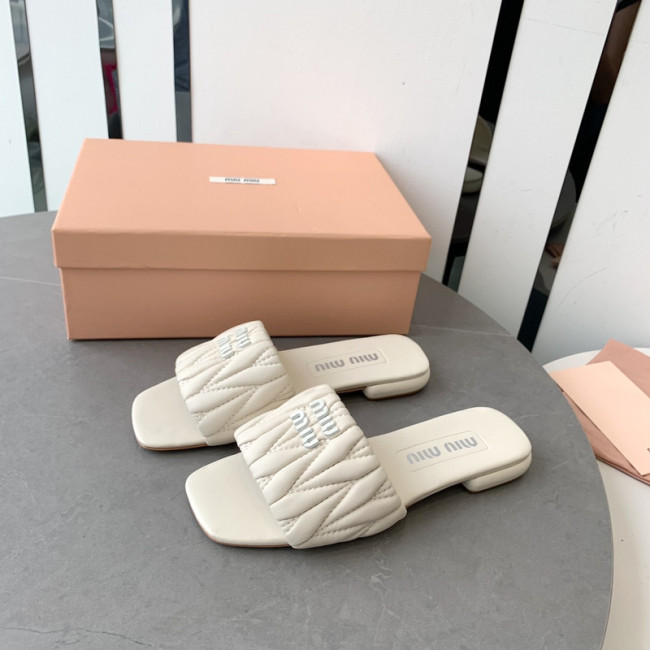 Miu Miu women slippers 1：1 quality-007