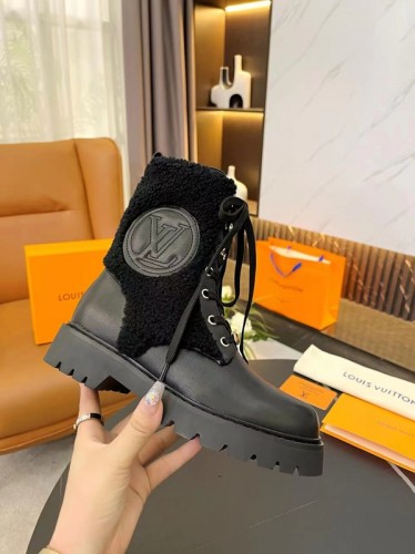 LV Women Shoes 1：1 Quality-848