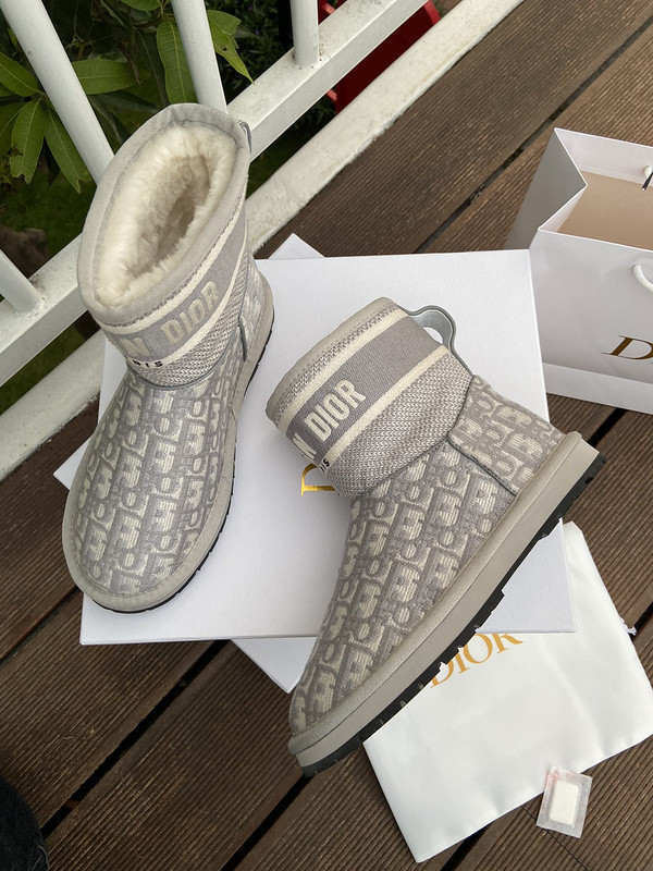 Dior Women Shoes 1：1 quality-425