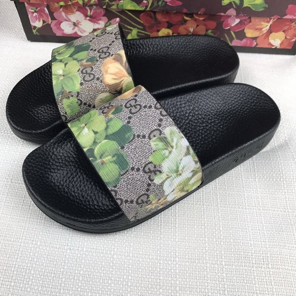 G women slippers AAA-111