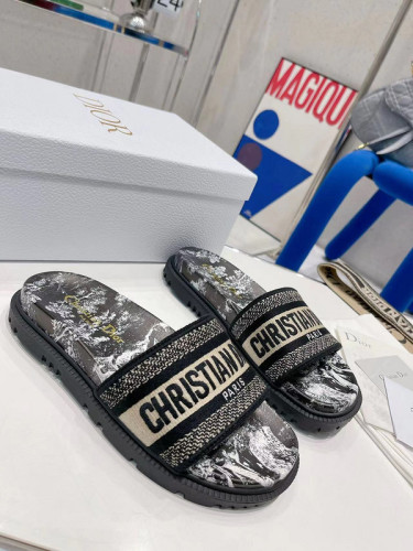 Dior women slippers 1：1 quality-119