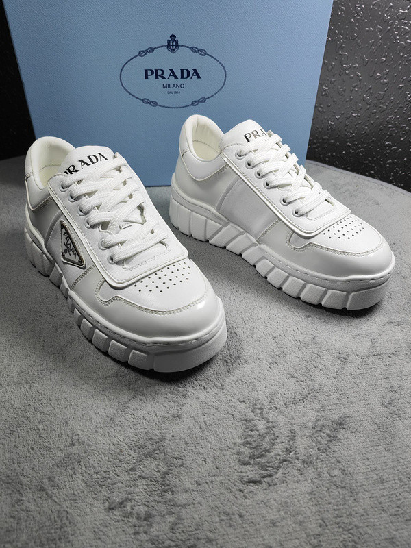 Prada women shoes 1：1 quality-367