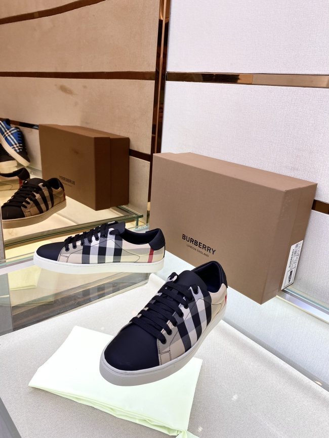 Burberry men shoes 1：1 quality-366