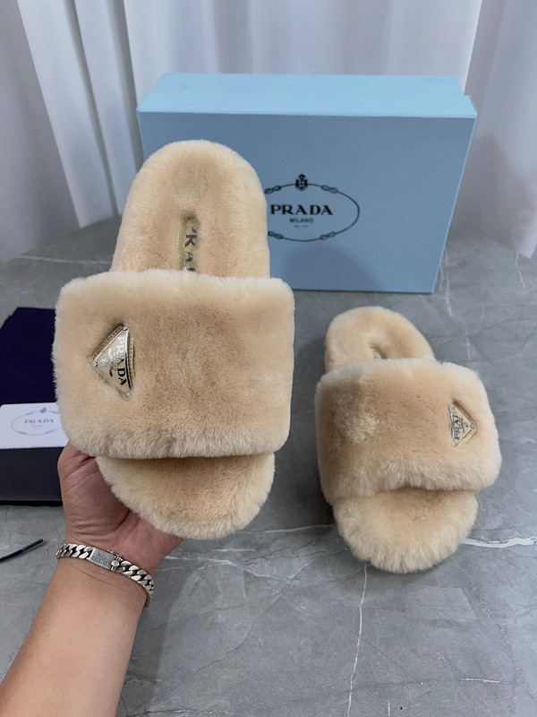 Prada women slippers 1：1 quality-049