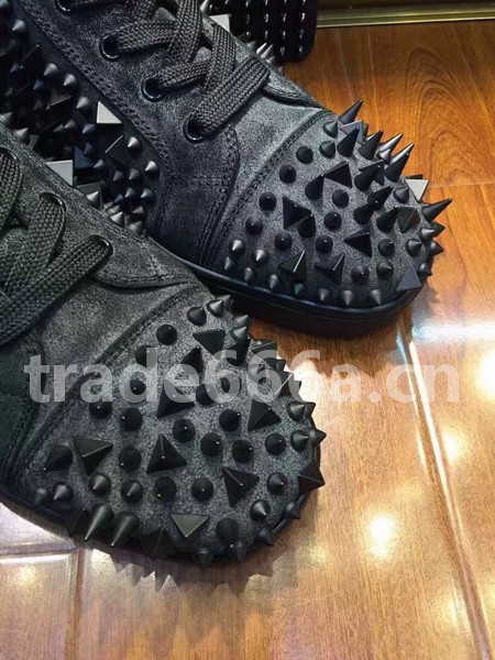 Super Max Christian Louboutin Shoes-606