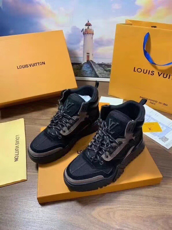 LV Women Shoes 1;1 Quality-210