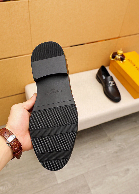 LV Men shoes 1：1 quality-4608