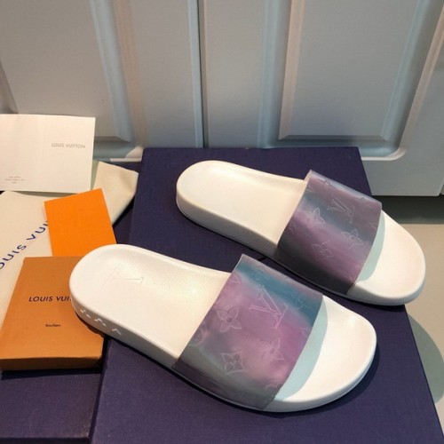 LV Sandals 1;1 Quality-095