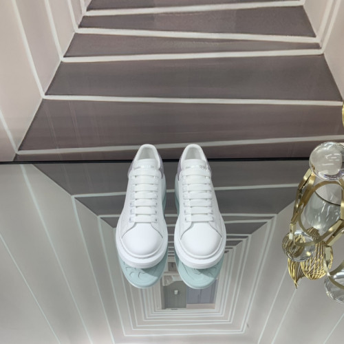 Alexander McQueen Women Shoes 1：1 quality-757