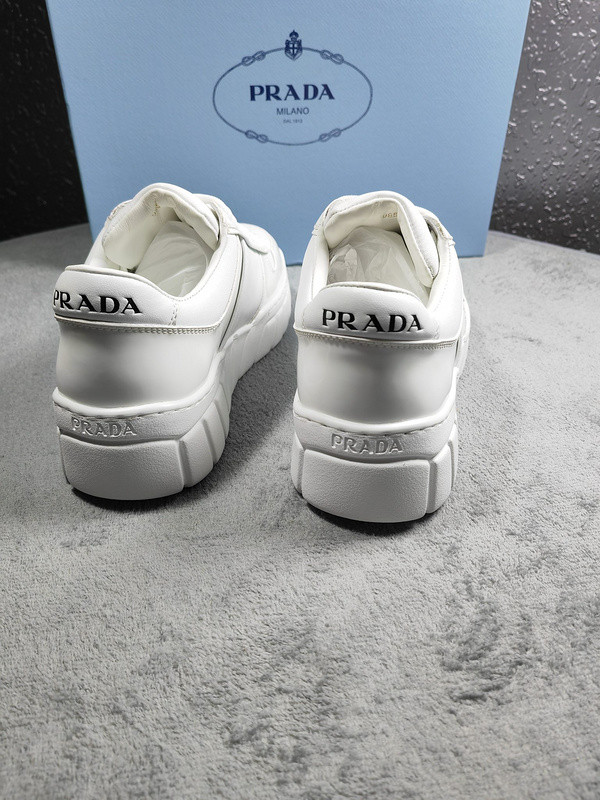 Prada women shoes 1：1 quality-367