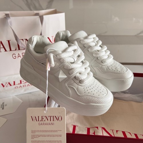 V women shoes 1：1 quality-208