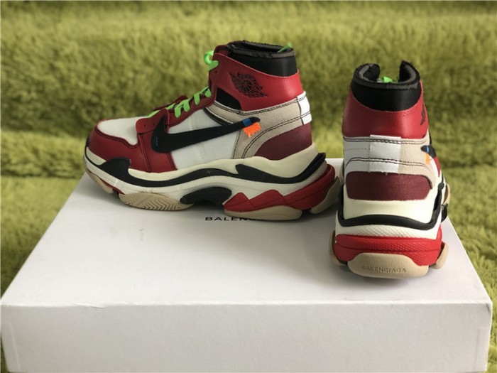 B 17FW Tripe-S High End Sneaker-018