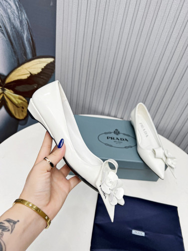 Prada women shoes 1：1 quality-447