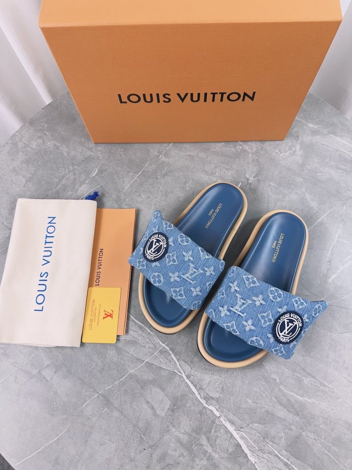 LV Sandals 1：1 Quality-826