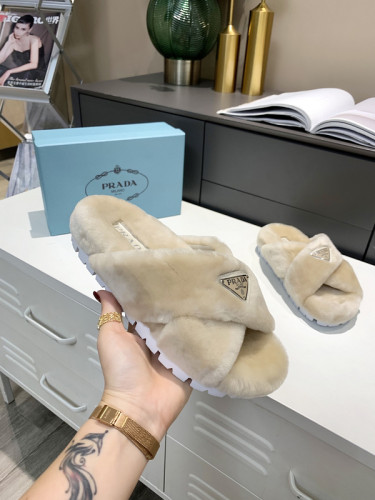 Prada women shoes 1：1 quality-385