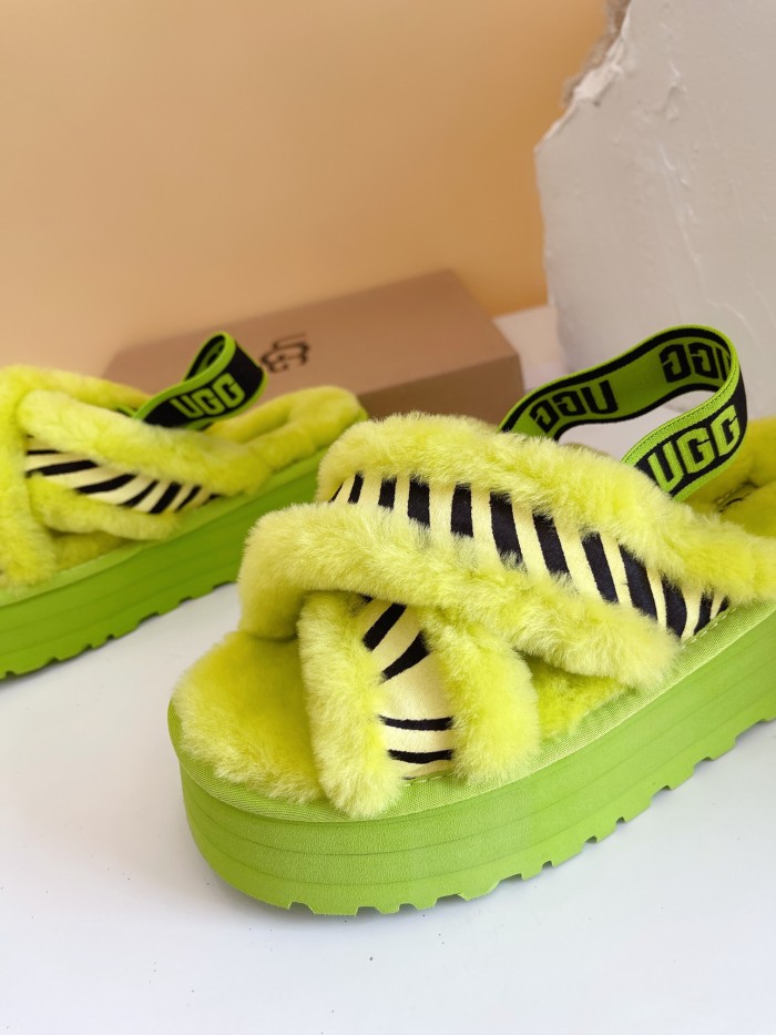 U women Sandals 1：1 Quality-006