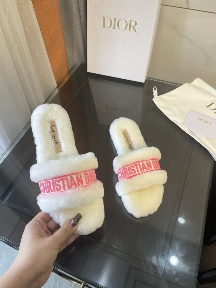 Dior women slippers 1：1 quality-186