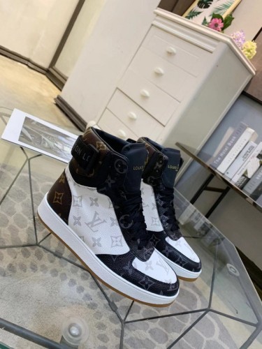 LV Women Shoes 1：1 Quality-406