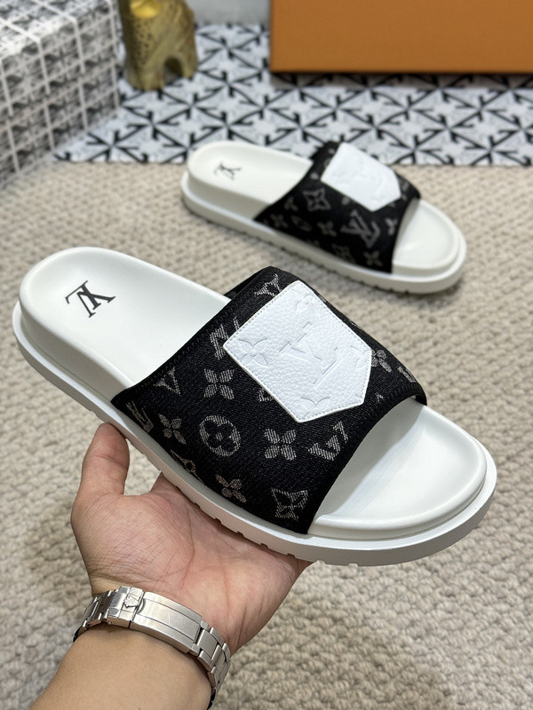 LV men slippers AAA-1213