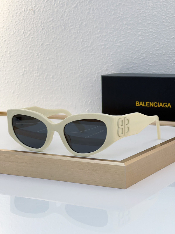 B Sunglasses AAAA-921