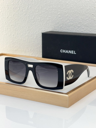 CHNL Sunglasses AAAA-4112