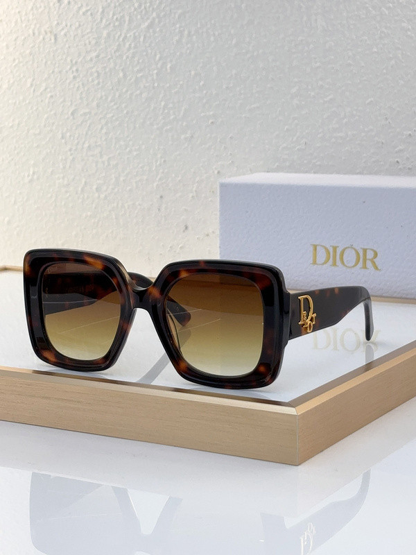 Dior Sunglasses AAAA-2850