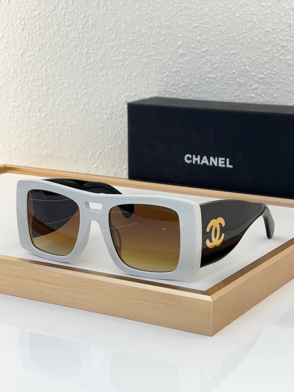 CHNL Sunglasses AAAA-4113